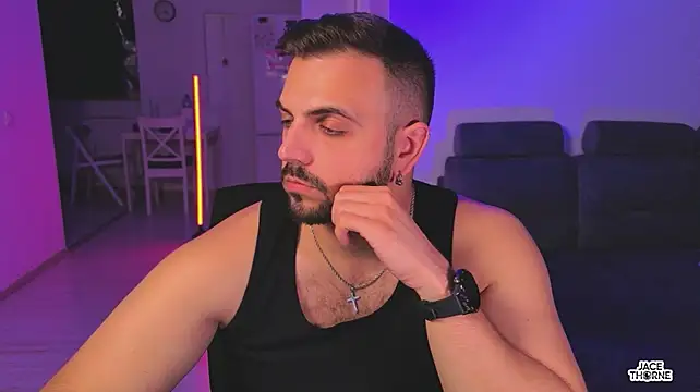 XXX chat uživo modela Jace_Thorne