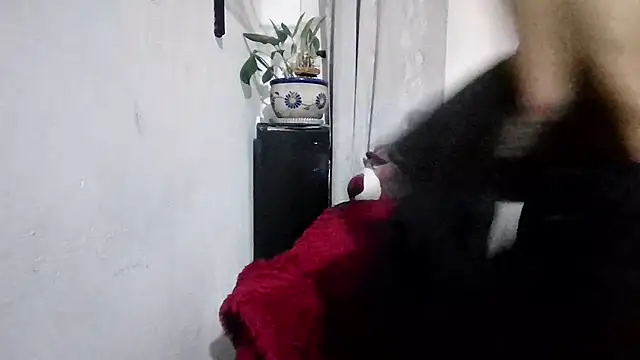 JBond007BBC Chat XXX in diretta