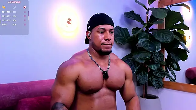 Travis_lenox_ Chat XXX live