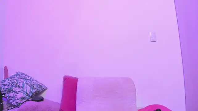 KendraChavez_'s Live XXX Chat