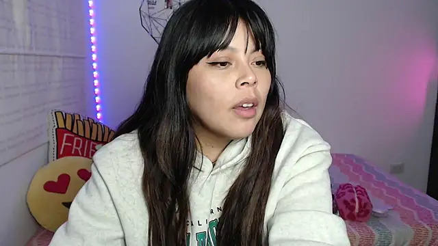 EllieMoonX's Live XXX Chat