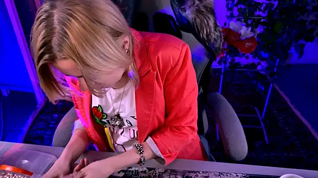 Kumiho_7777's Live XXX Chat