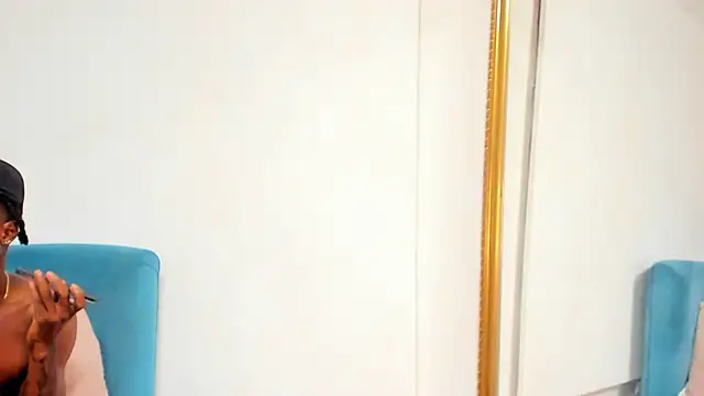 Charliedamn's Live XXX Chat