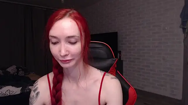 Chat XXX en directo de Roxy_Silver