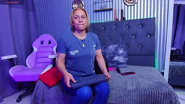 geminis_milf 라이브 XXX 채팅