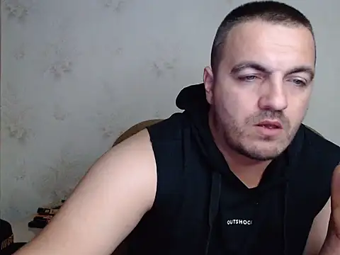 XXX chat uživo modela MasterTaylor