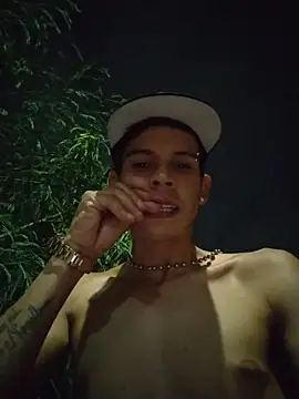 XXX chat uživo modela rrutbel