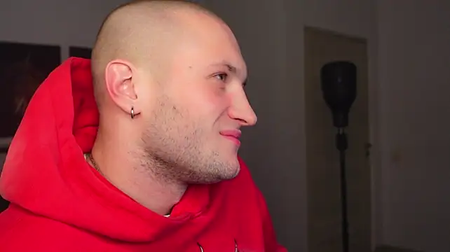 Igor_Wilde Chat XXX in diretta