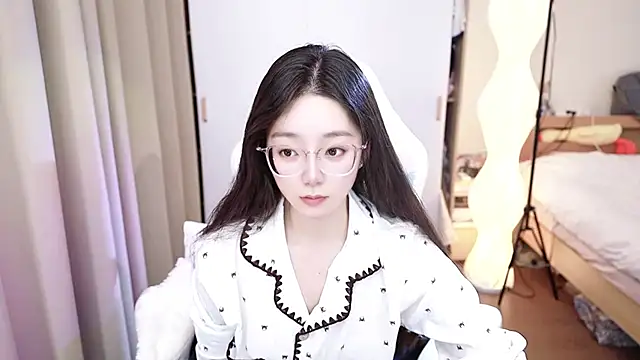 -qingqing's Live XXX Chat