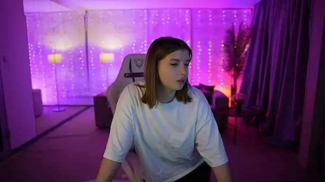 צ'אט XXX בשידור חי של Tessa_054