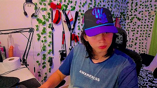 Andy_gray Chat XXX live