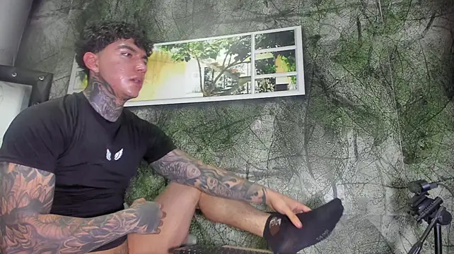 Chat XXX ao vivo de Gury_tattoo
