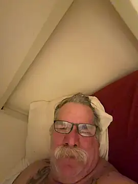 Chat XXX Live Caesar_Baxter