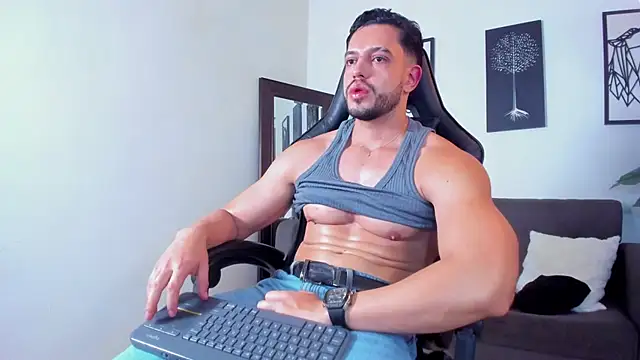 Justin_kingX7 Adlı Modelin Canlı XXX Sohbeti