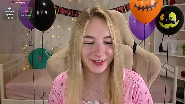 Shy_Polly's Live XXX Chat