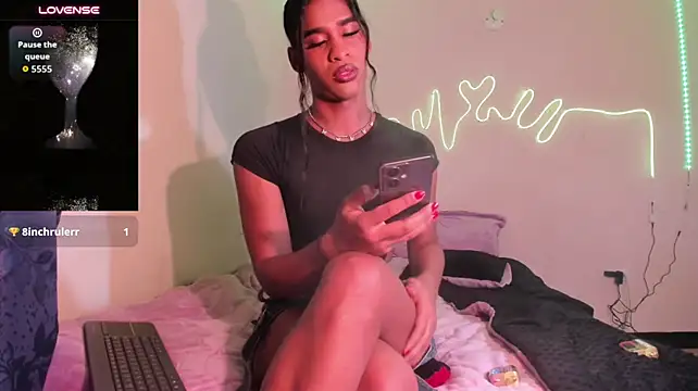 Chat XXX en directo de Kathaa_Crawford_