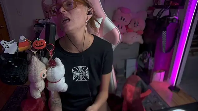 SpaceCowWhore's Live XXX Chat