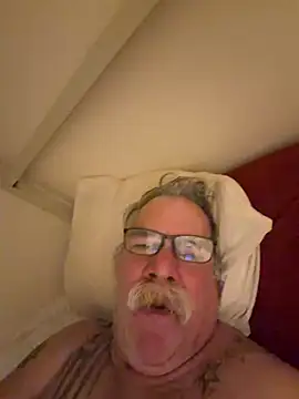 Caesar_Baxter 现场XXX聊天