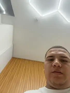 Czat XXX na żywo – Patricio_02