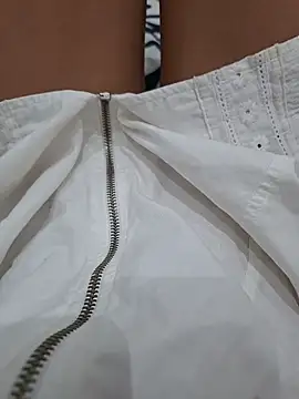 Chat +18 de michellesalles ao vivo