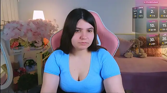 Viola__Shy: онлайн-секс-чат