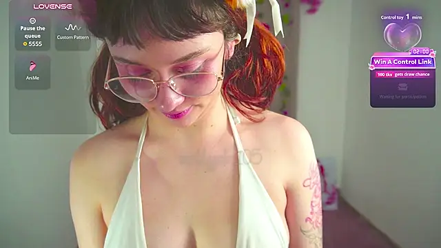 Sembang XXX Secara Langsung molly_russell