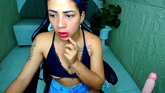 tiffany__r's Live XXX Chat