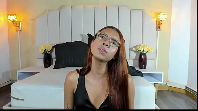 Sara_saaennz's Live XXX Chat