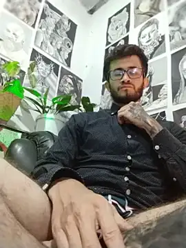 Loggan_donnelly Adlı Modelin Canlı XXX Sohbeti