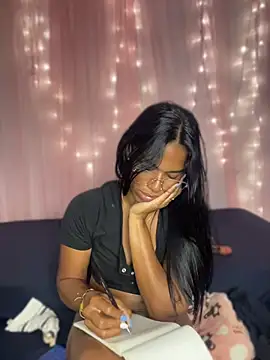 FlorSalvaje_ Live XXX-chat