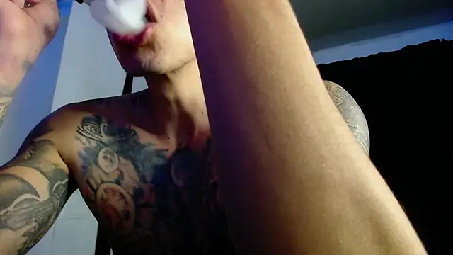 Adam_Hudsond's Live XXX Chat