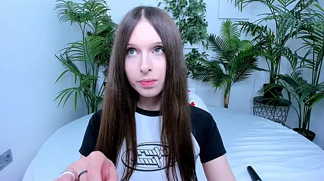 dark_k1tty লাইভ XXX চ্যাট