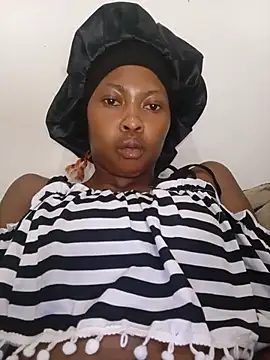 Sweethoneypot25's Live XXX Chat