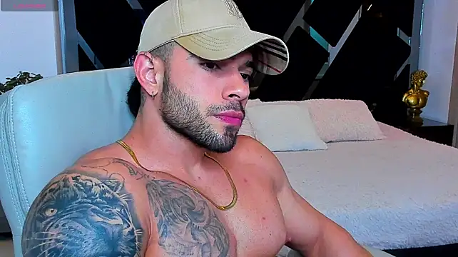 Raytorres Chat XXX in diretta