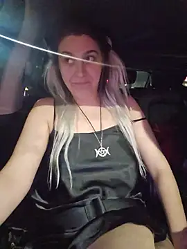 XXX chat uživo modela ScarletsWeb