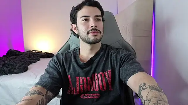 XXX chat uživo modela zyann__