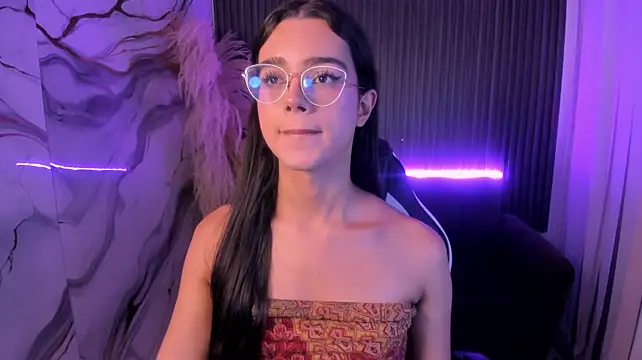 VictoriaMonroee_'s Live XXX Chat
