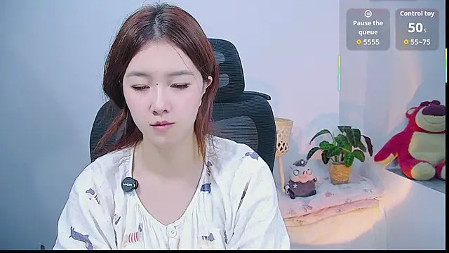 XueLi1902's Live XXX Chat