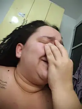 Kannapacks' Live XXX Chat
