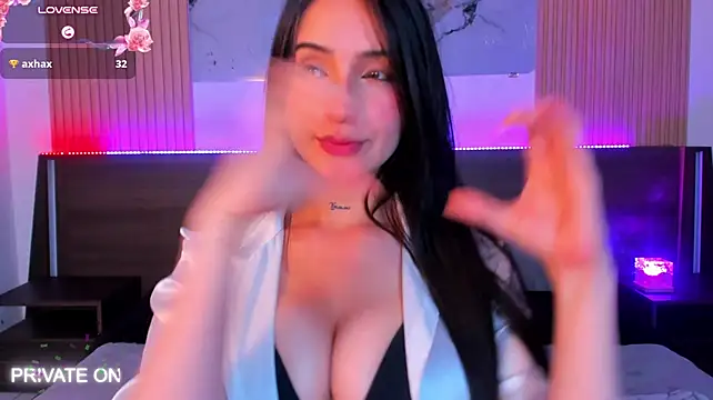 Czat XXX na żywo – samanthaa_moon
