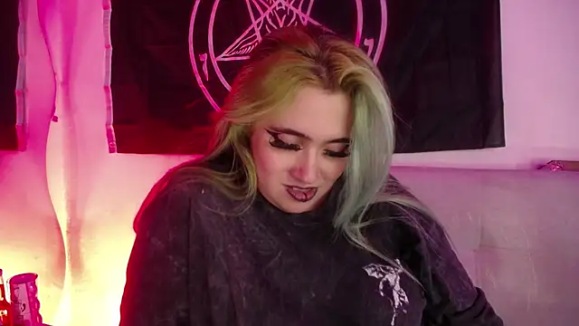 Chat +18 de lilith-zenith ao vivo