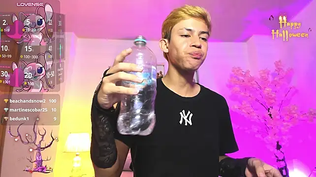 แชท XXX สดของ Baby_noahtt