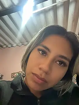 Kimmiebellarie's Live XXX Chat