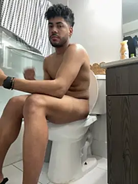 Karimfucku Chat XXX in diretta