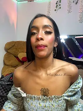 Czat XXX na żywo – FiorellaBossh_