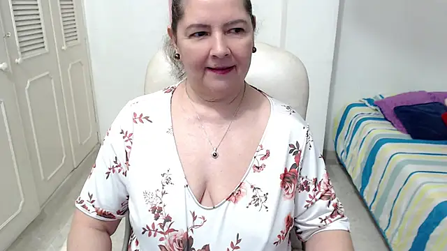leonela_69 – Live XXX-chat