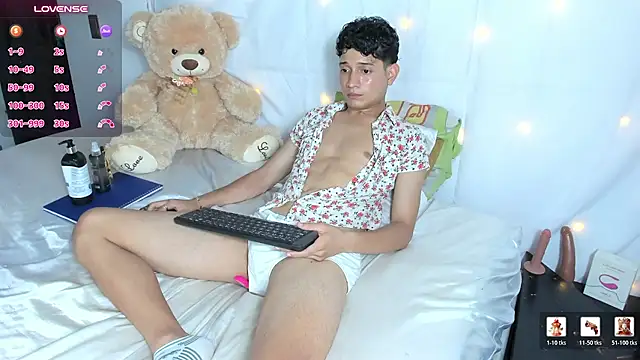 Benjamin_Buster Obrolan Langsung XXX