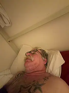 Caesar_Baxter: απευθείας συνομιλία ΧΧΧ