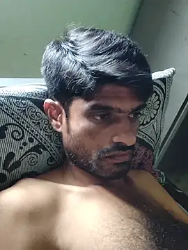 צ'אט XXX בשידור חי של Hot_Hot_Boy