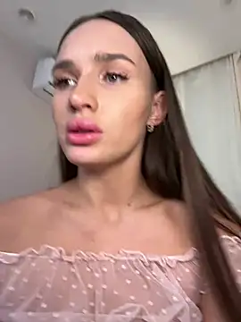 Chat XXX en directo de LillyNatty18